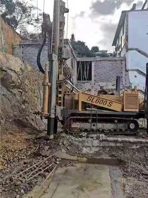 �ؿ�����